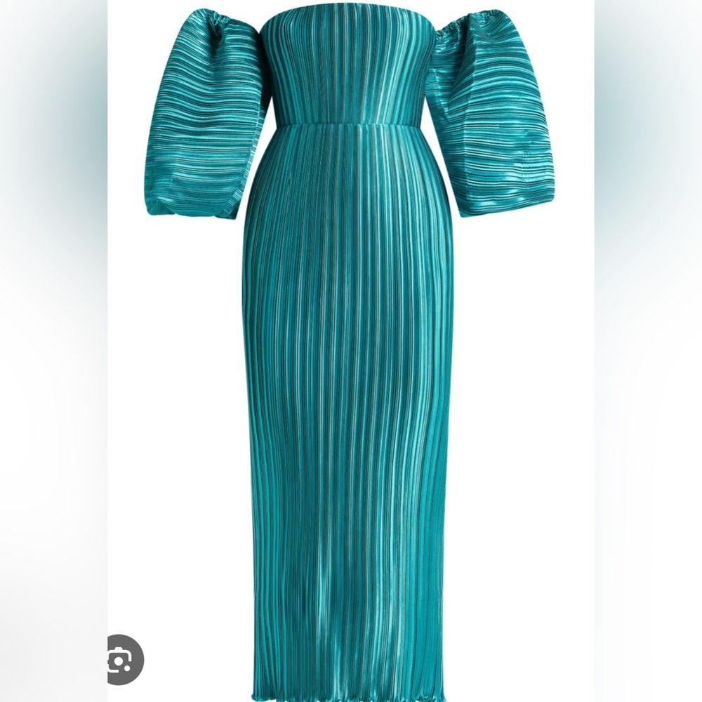 L’Idée Sirene Off-Shoulder Puff Sleeve Dress